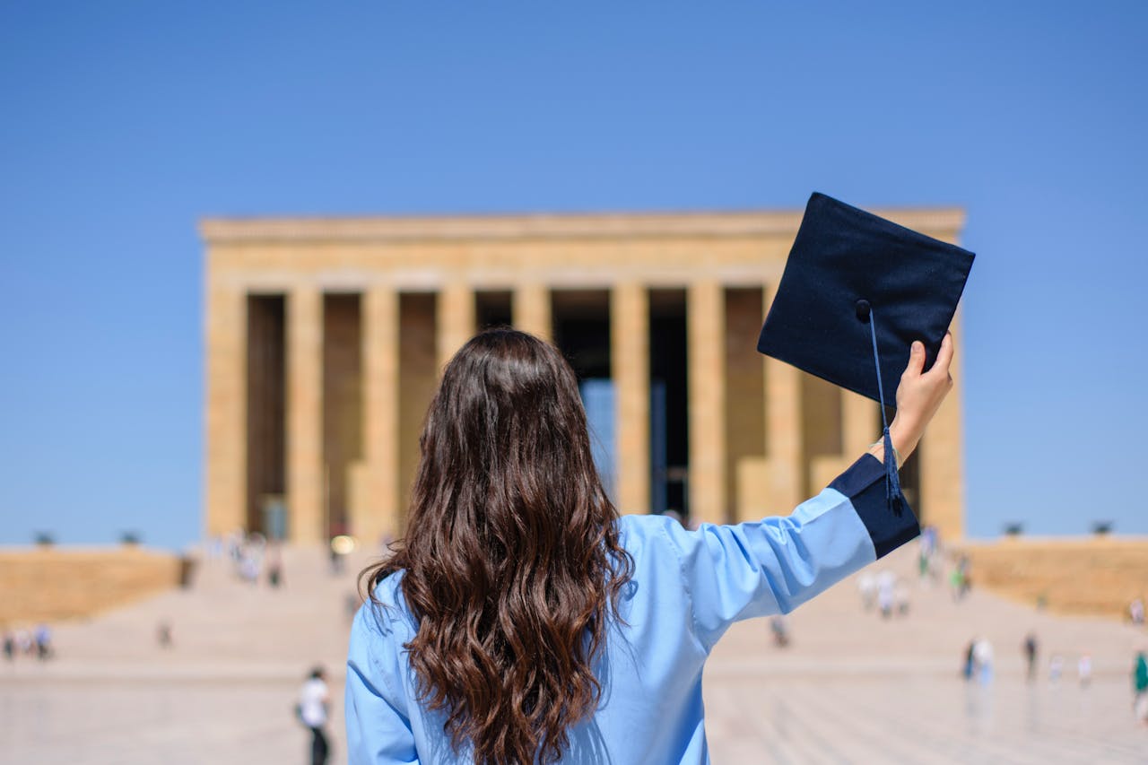 How to Authenticate and Legalize Your Diploma for Kuwait: Step-by-Step Guide
