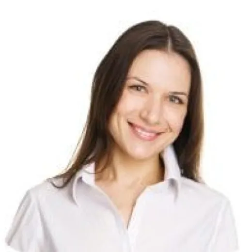Lana — Financial Director, Accountant